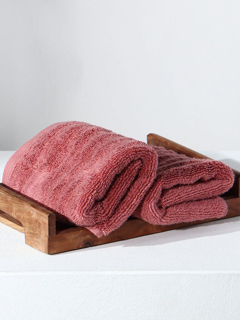 Westside Home Faded Red Face Towel Pack of 2