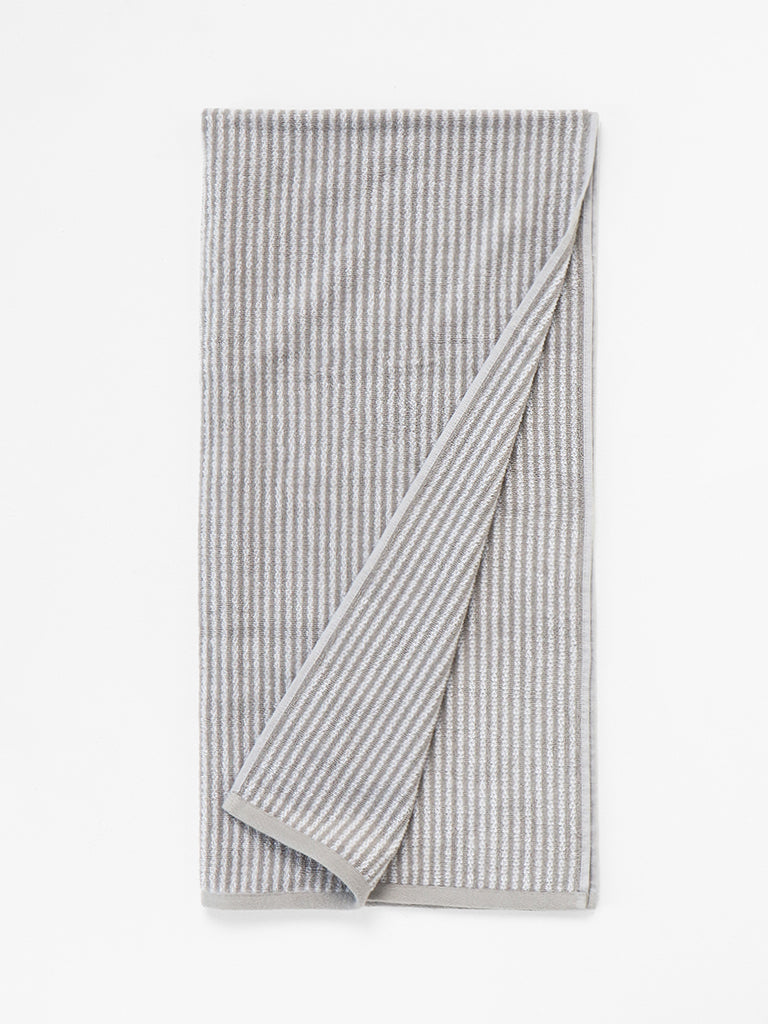 Westside Home Grey Striped Bath Towel