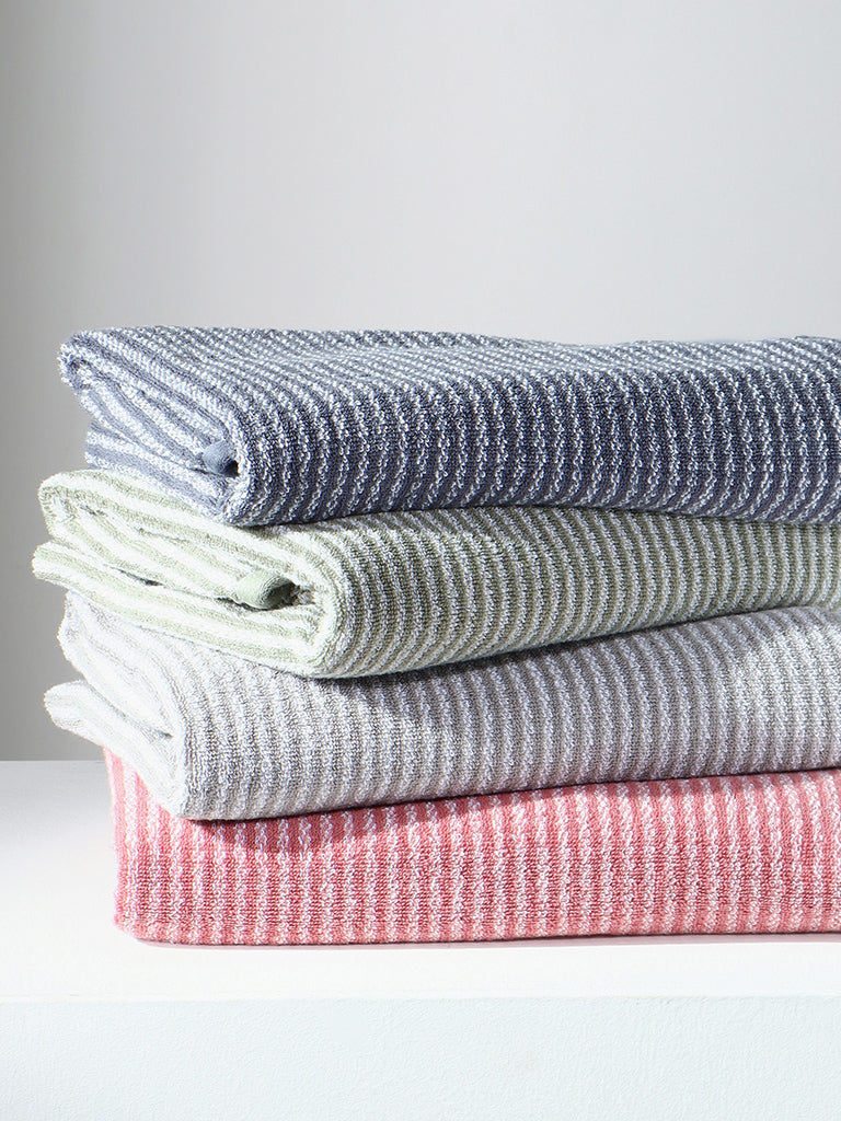 Westside Home Grey Striped Bath Towel
