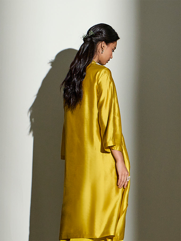 Pintuck-Detail Kurta Set – Lime Yellow