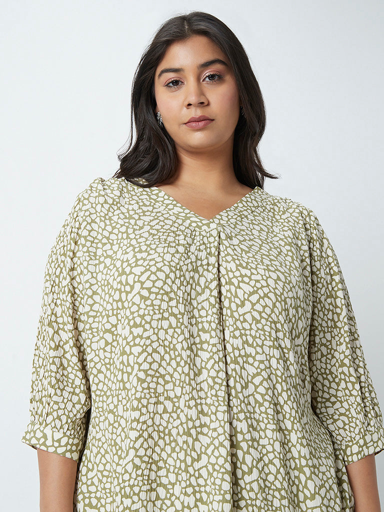 Gia Curves Sage Printed Blouse