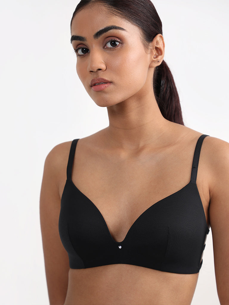 Wunderlove Black Solid Bra