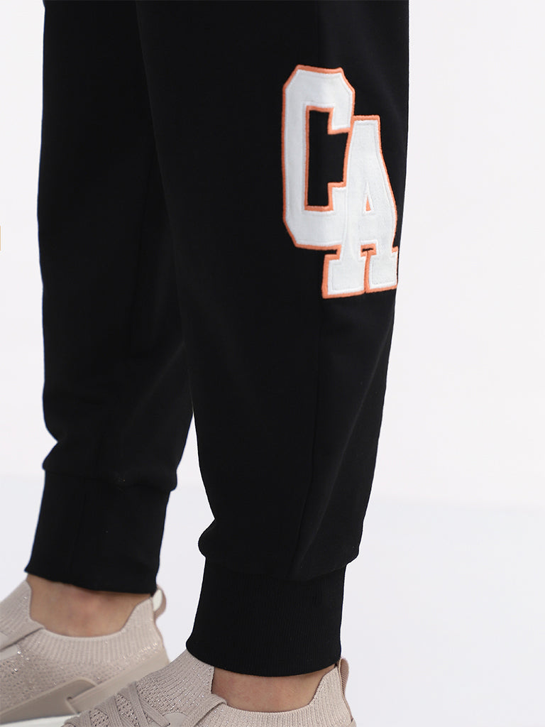 Studiofit Printed Black Ankle Length Joggers