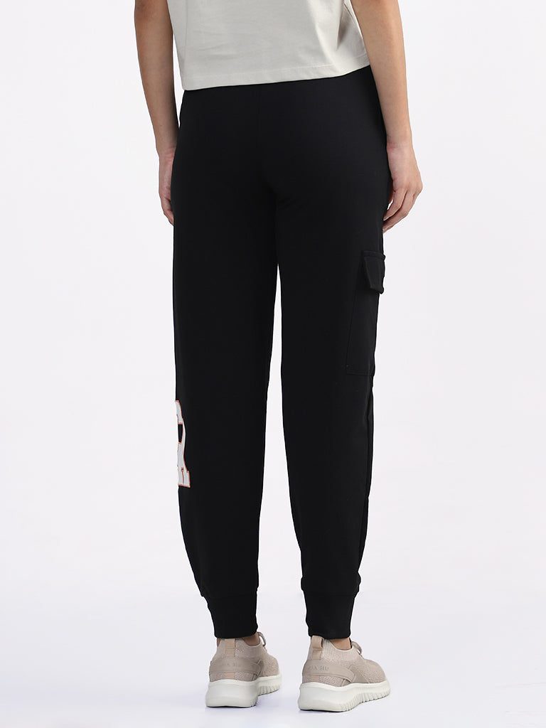 Studiofit Printed Black Ankle Length Joggers
