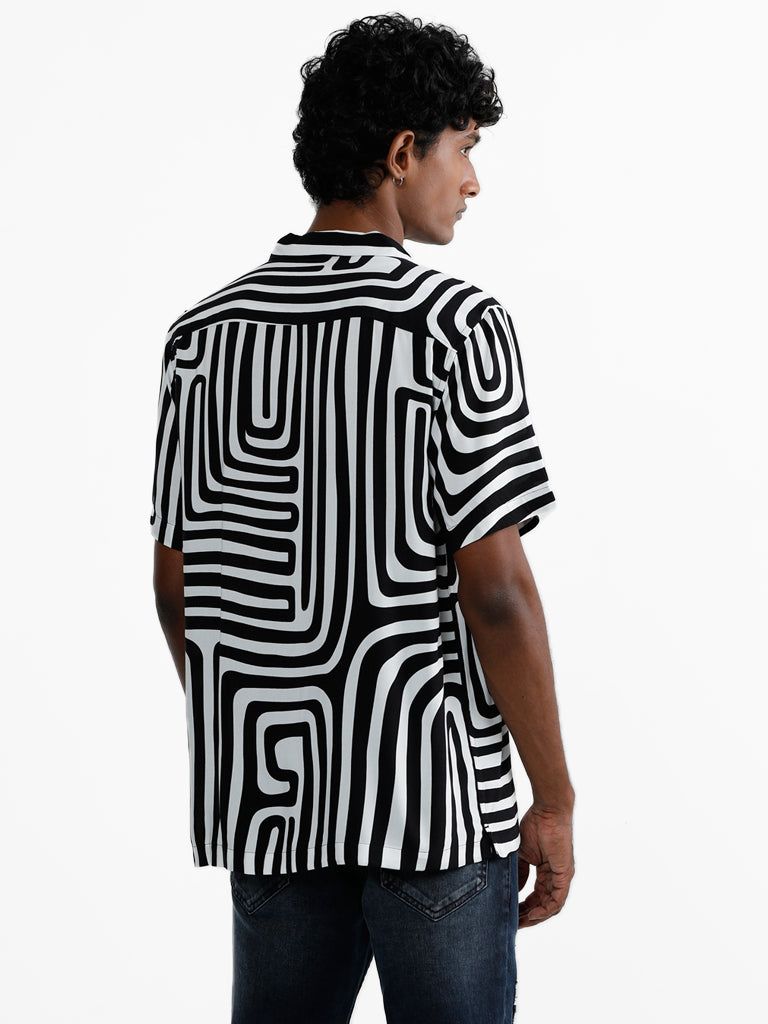 Nuon Black Printed Casual Relaxed Fit Shirt