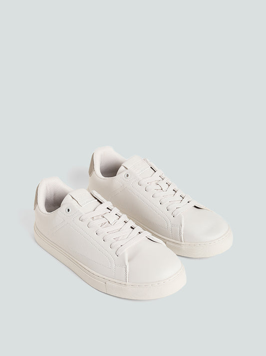 SOLEPLAY Off-White Lace-up Sneakers