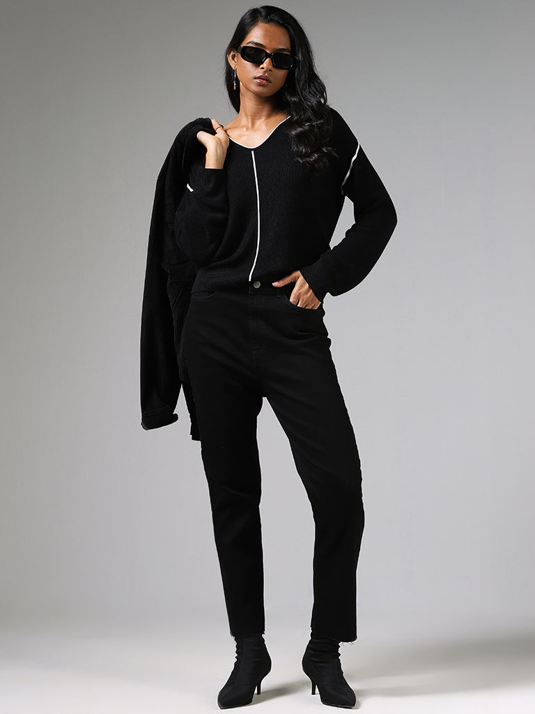 LOV Black Contrast Panel Top