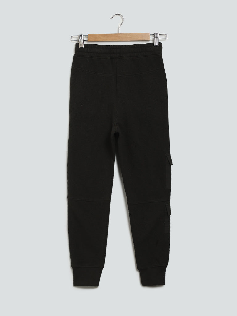 Y&F Plain Black Mid Rise Joggers