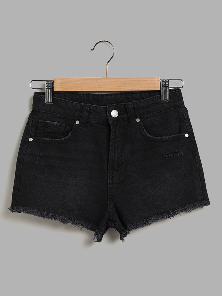 Buy Y F Kids Solid Black Denim Shorts from Westside