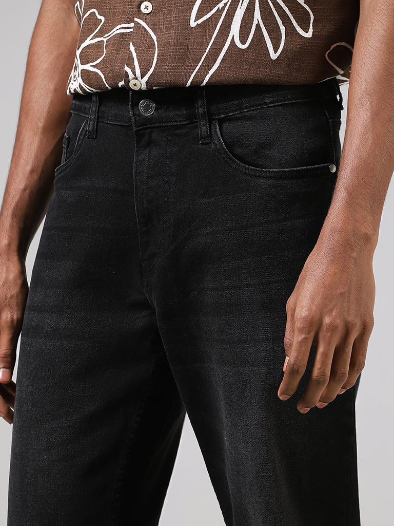 Nuon Black Mid Rise Straight Fit Jeans