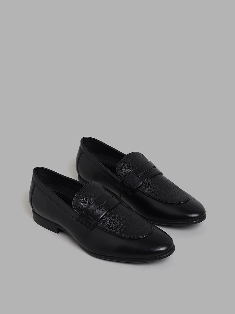 Buy SOLEPLAY Black Saddle Detail Loafers from Westside