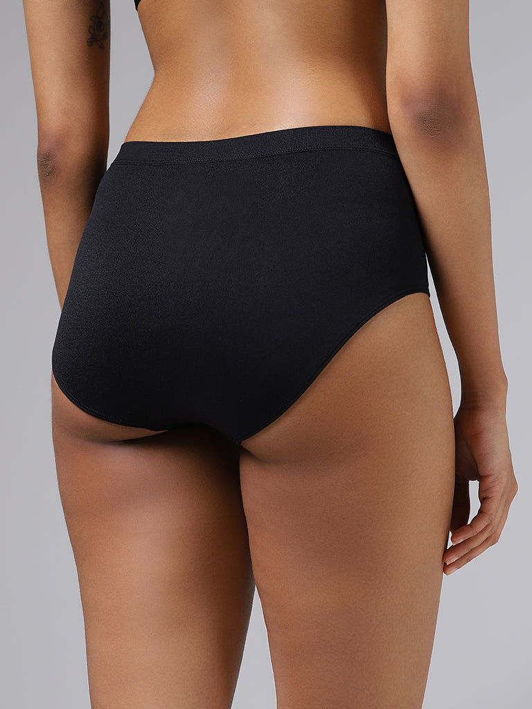 Wunderlove Solid Black Seamless Full Briefs