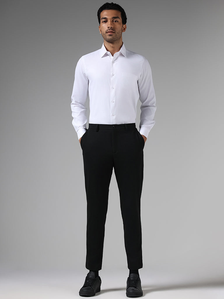 Buy WES Formals Solid Black Slim-Fit Mid-Rise Trousers from Westside