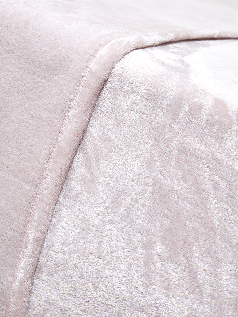 Westside Home Light Pink Fleece Double Blanket