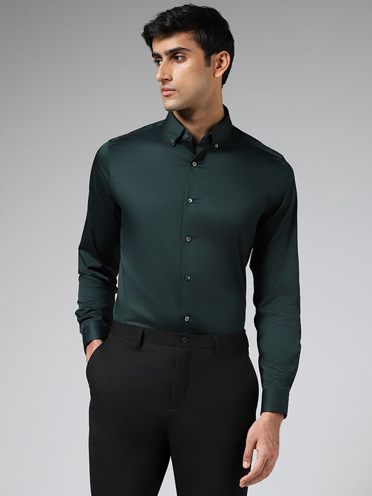 WES Formals Solid Emerald Green Cotton Blend Slim Fit Shirt