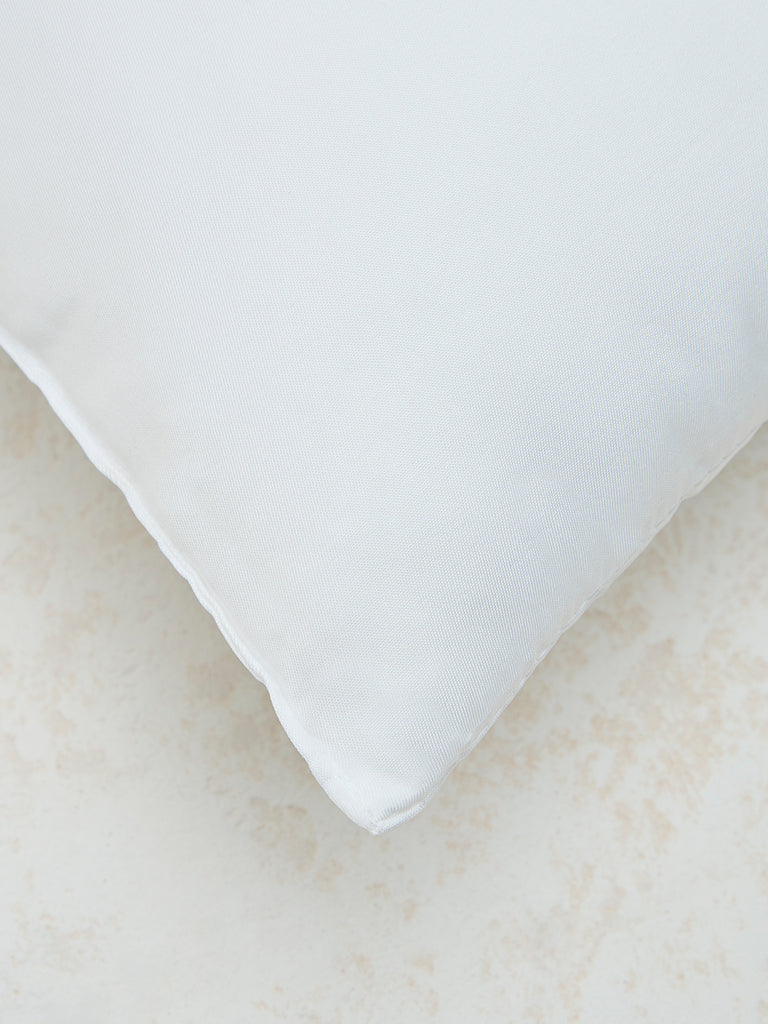 Westside Home White Cushion Filler
