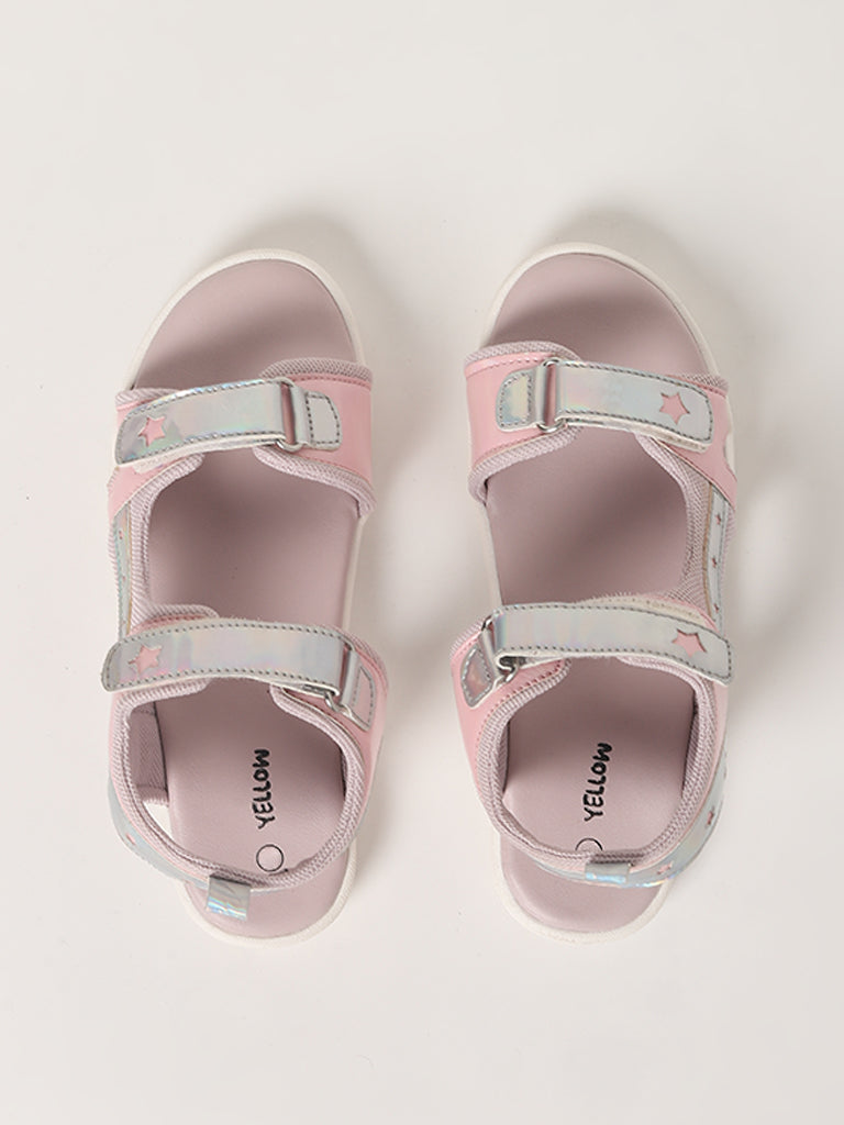 Baby strap 2025 sandals