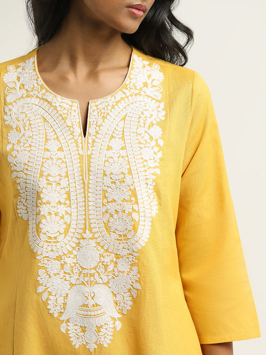 Utsa Yellow Paisley Embroidered Blended Linen Kurta