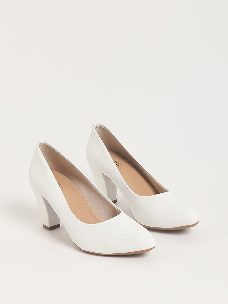 White block heel court shoes sales