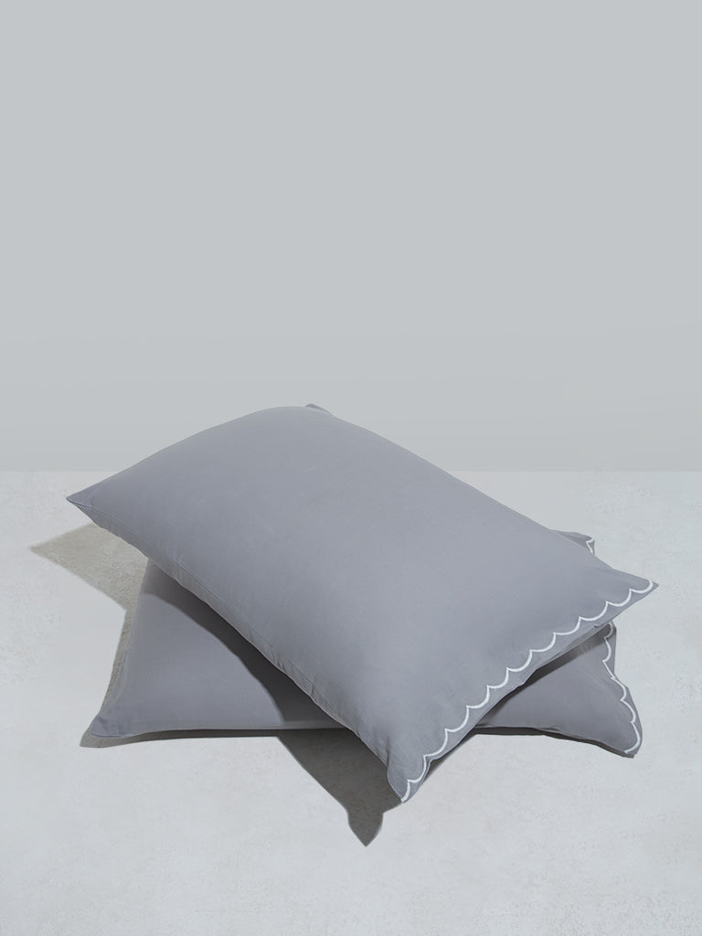 Westside Home Grey Scallop Design Pillow Cover- (Set of 2)