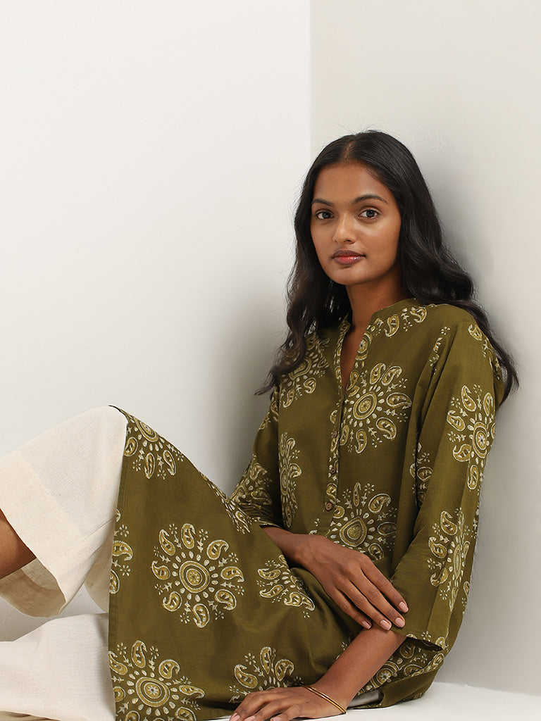 Buy Utsa Green Paisley Kurta from Westside