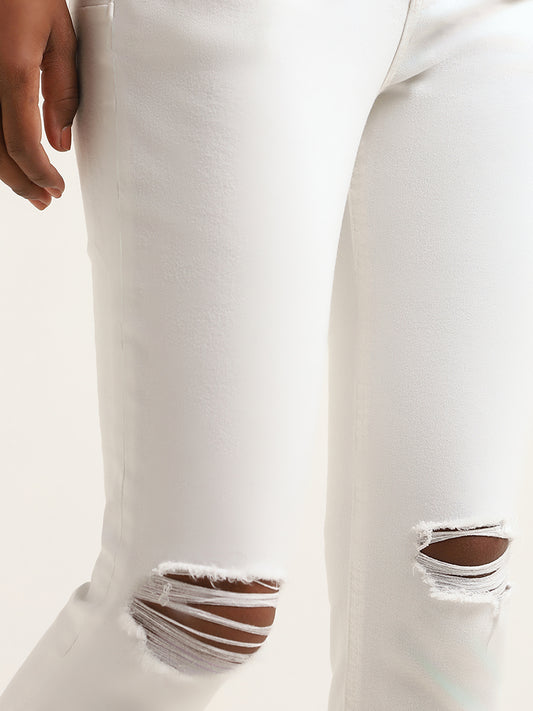 Nuon White Mid Rise Slim Fit Distressed Jeans