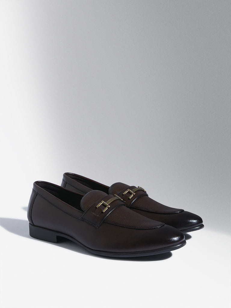 SOLEPLAY Brown Chain Design Loafers