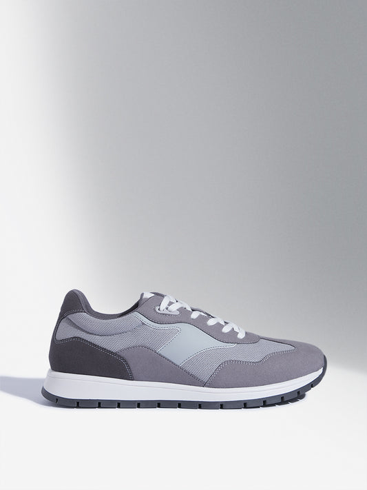 SOLEPLAY Grey Textured Sneakers