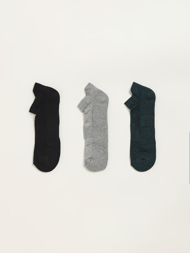 WES Lounge Multicolour Solid Trainer Socks - Pack of 3
