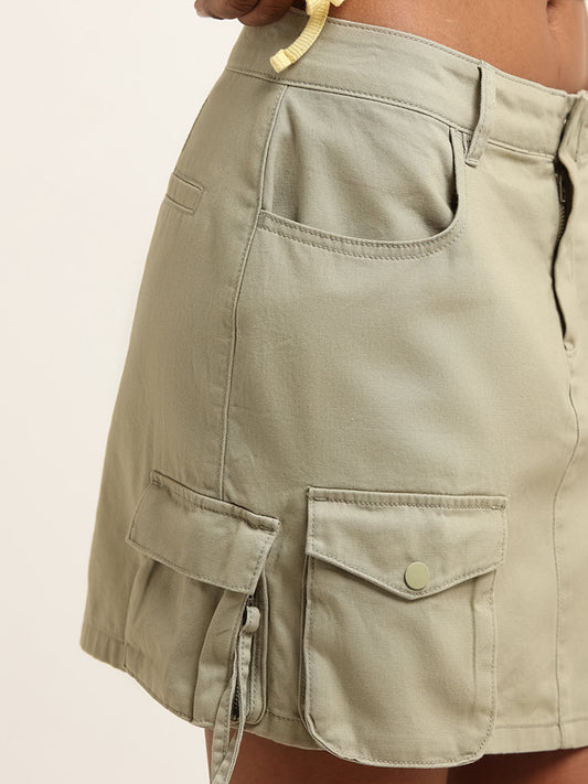 Nuon Sage Cargo-Style Mid Rise Skirt