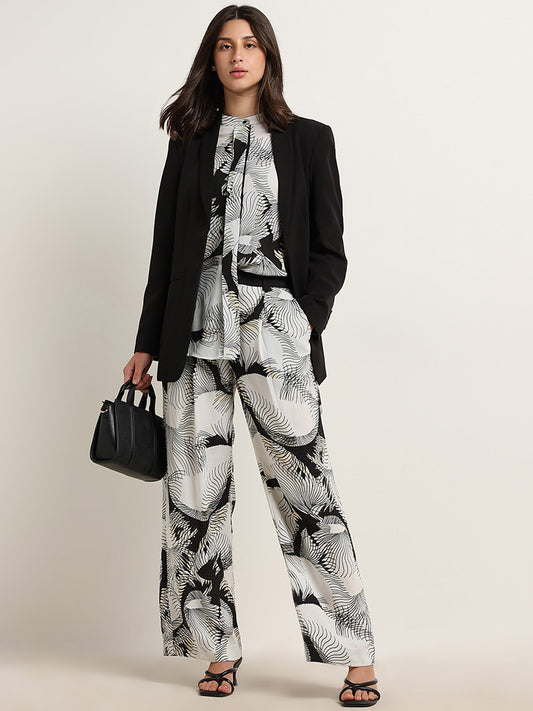 Wardrobe Ivory Abstract Design Mid-Rise Trousers
