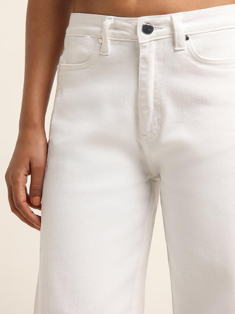 LOV White Mid Rise Straight-Leg Fit Jeans