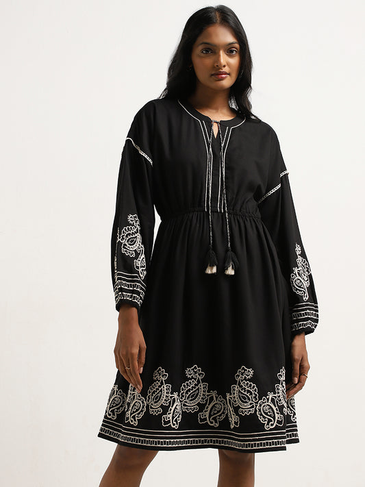 LOV Black Paisley Pattern A-Line Dress