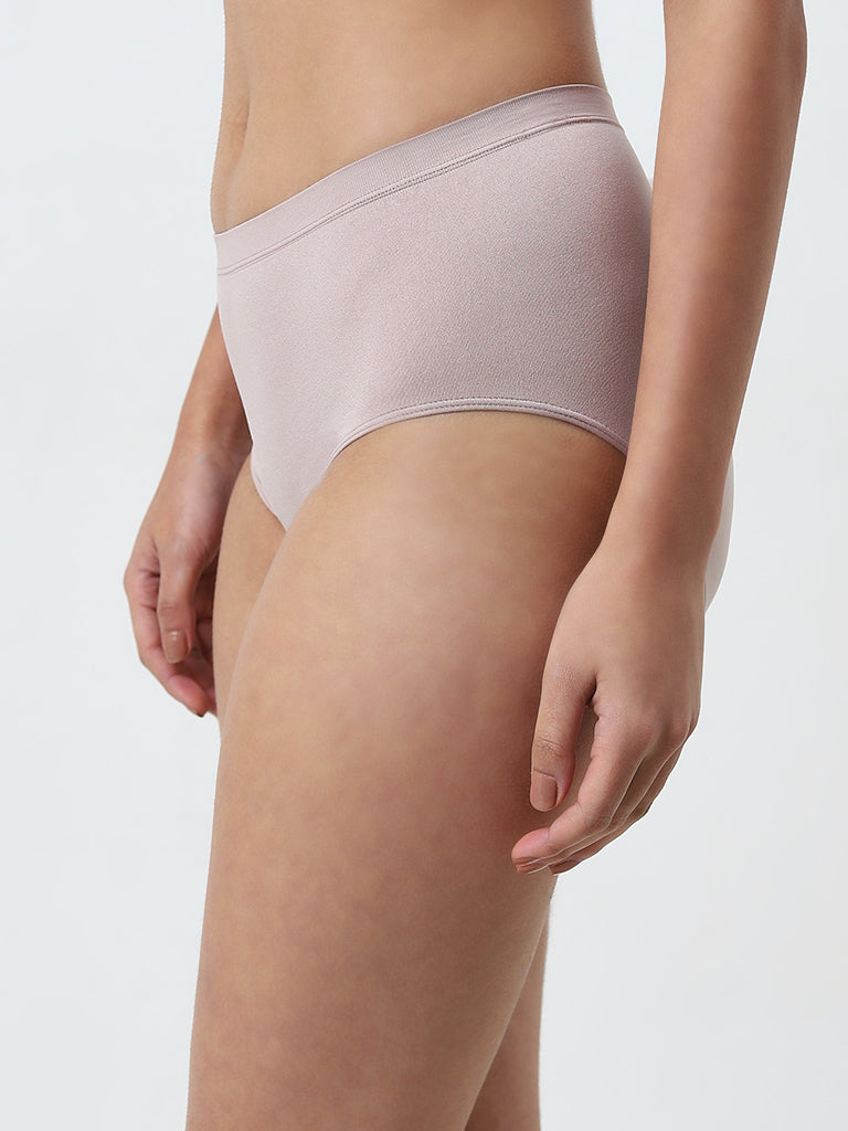 Wunderlove Light Taupe Seam-Free Full Briefs