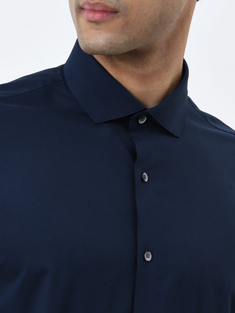 Westside WES Formals Men's Navy Solid Ultra Slim-Fit Cotton-Blend Shirt for Work Wear Zoomed View