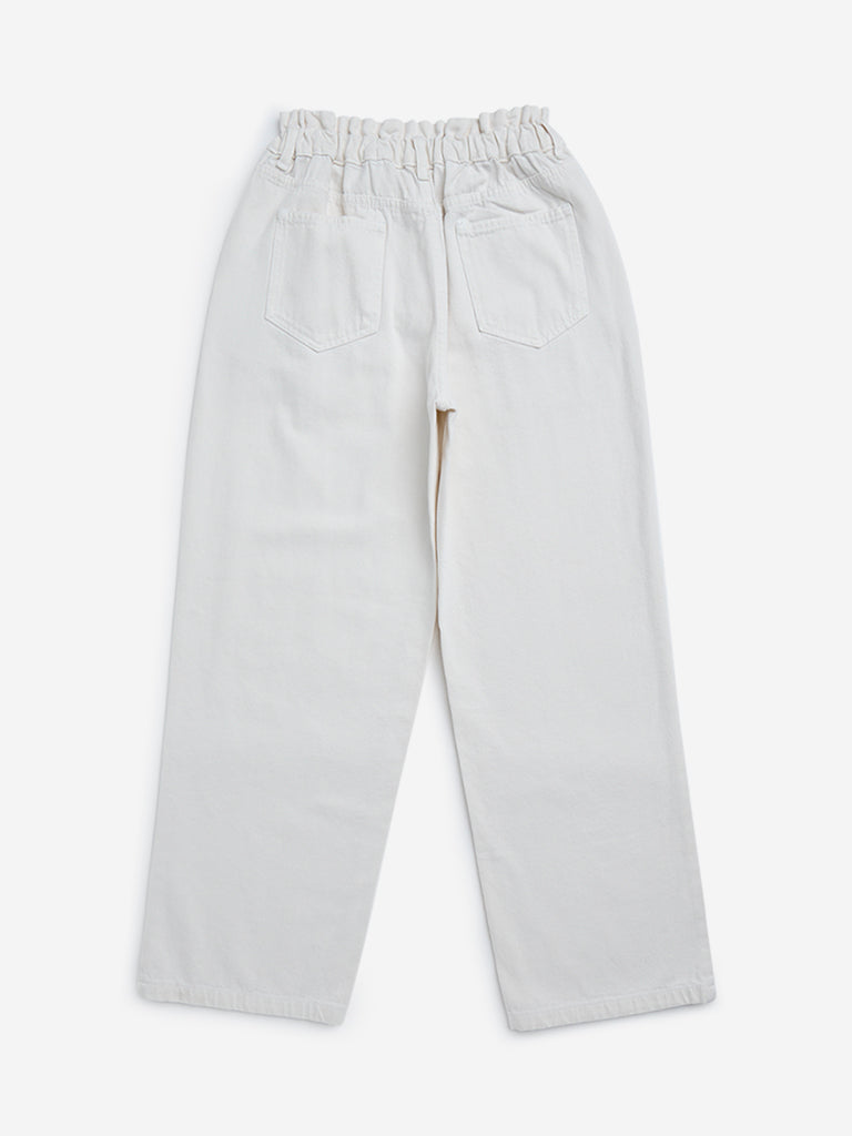 Y&F Kids White Straight - Fit High - Rise Jeans
