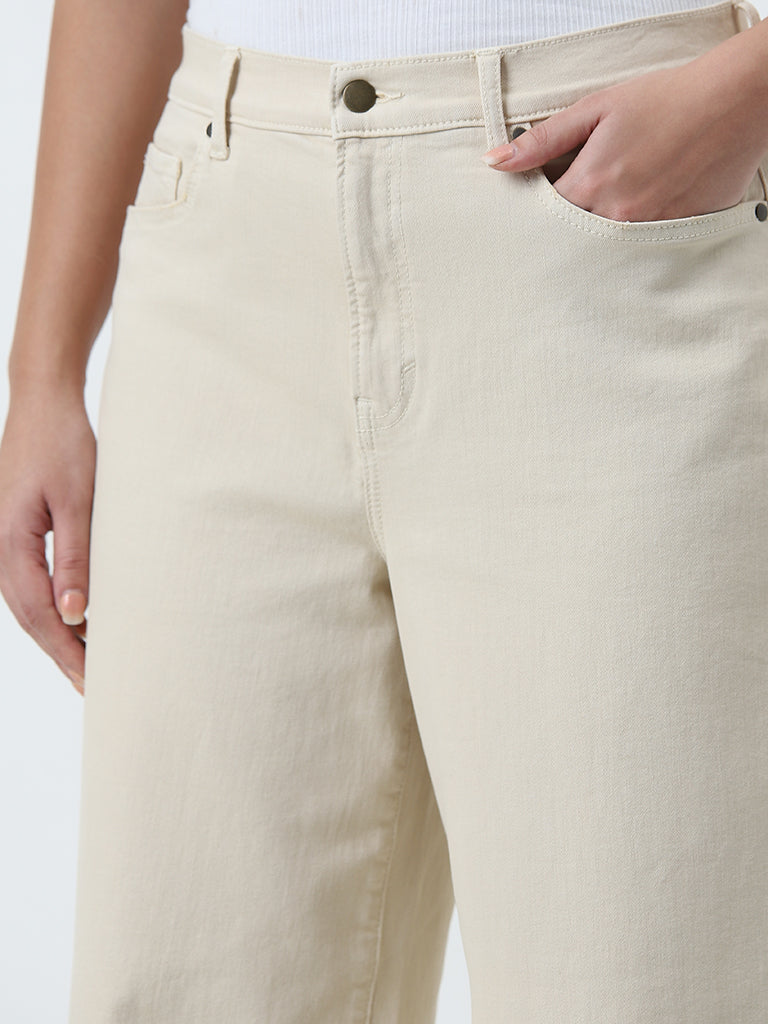 Gia Beige Solid Straight - Fit High - Rise Jeans
