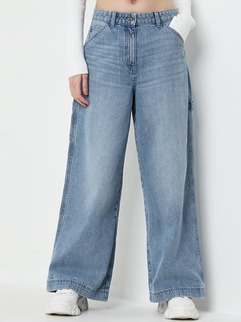 Nuon Blue Faded Straight - Fit Mid - Rise Jeans