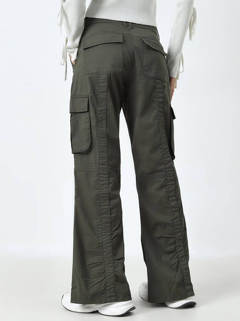 Nuon Olive Cargo-Style Relaxed-Fit High-Rise Jeans