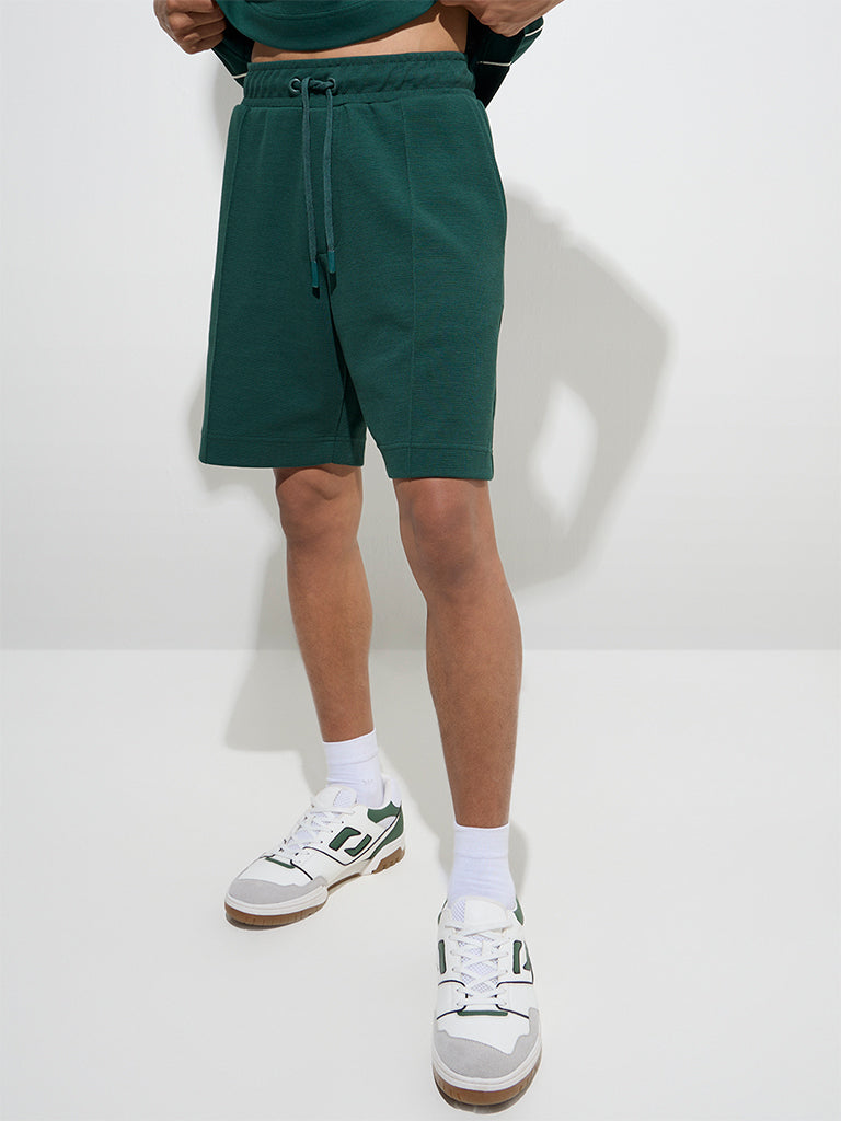Westside Studiofit Men's Emerald Green Relaxed-Fit Cotton-Blend Shorts for Sports Wear Front View