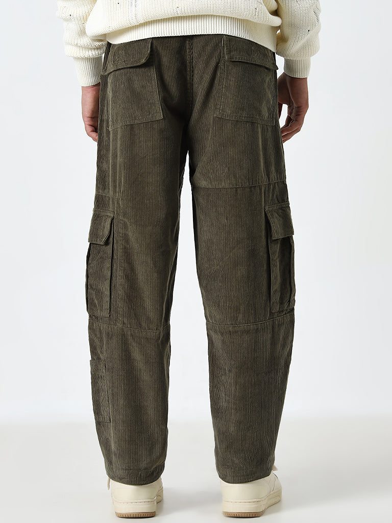 Nuon Olive Relaxed-Fit Mid-Rise Cotton Chinos