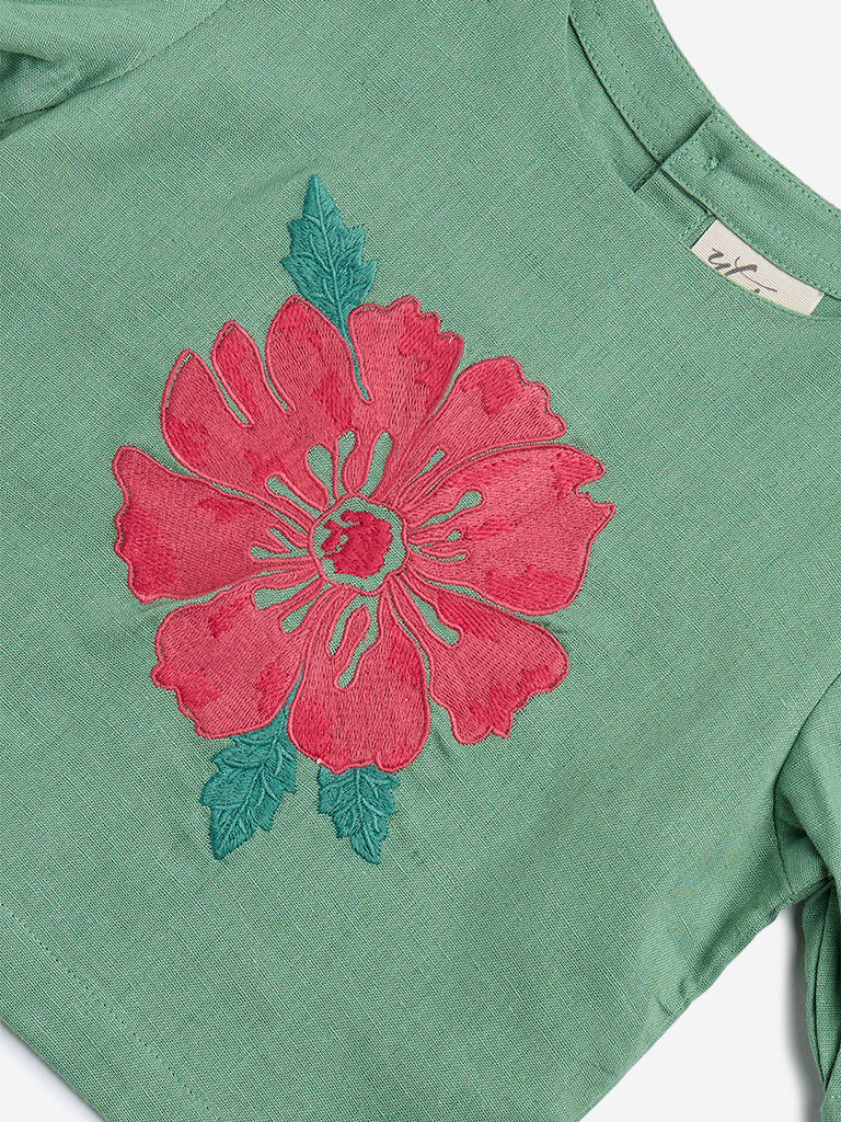 Westside Utsa Kids Green Floral Embroidered Cotton-Blend Top - (2 - 8 yrs) for Ethnic Wear Zoomed View