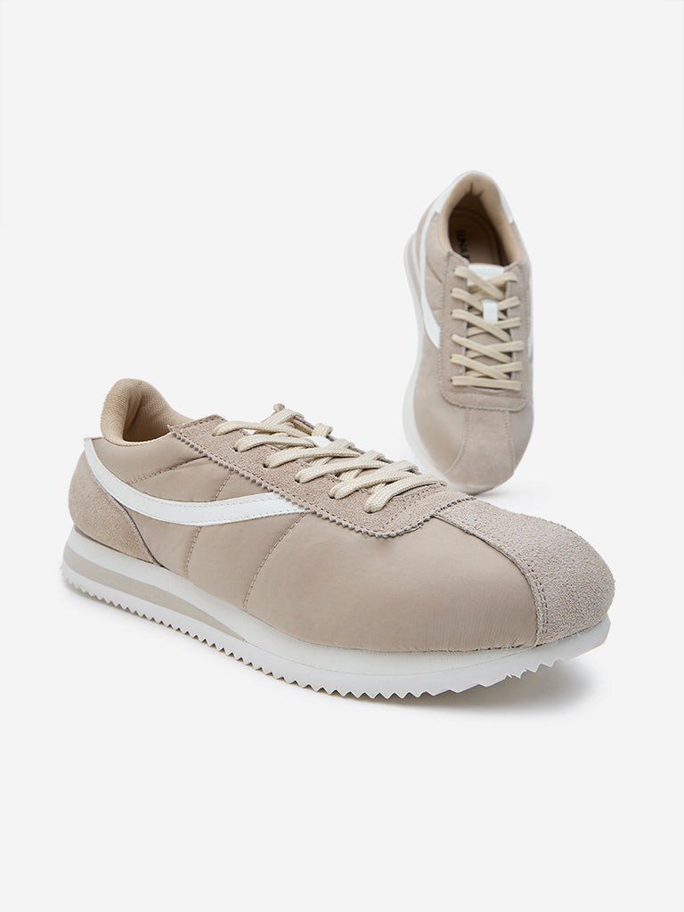 Westside LUNA BLU Women's Beige Stripe Printed Sneakers Zoomed View