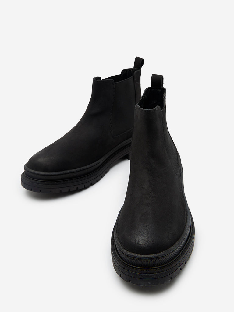 Westside SOLEPLAY Men's Black Chunky Chelsea Boots for Casual Wear Zoomed View