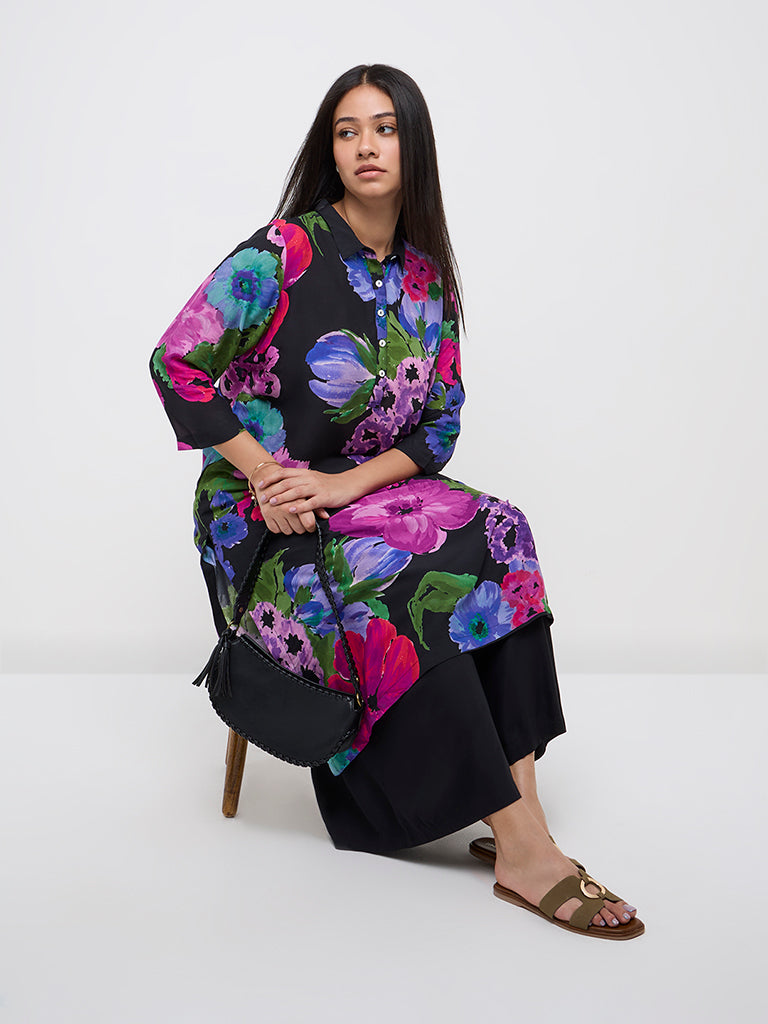 Diza Black Floral Printed A-Line Kurta