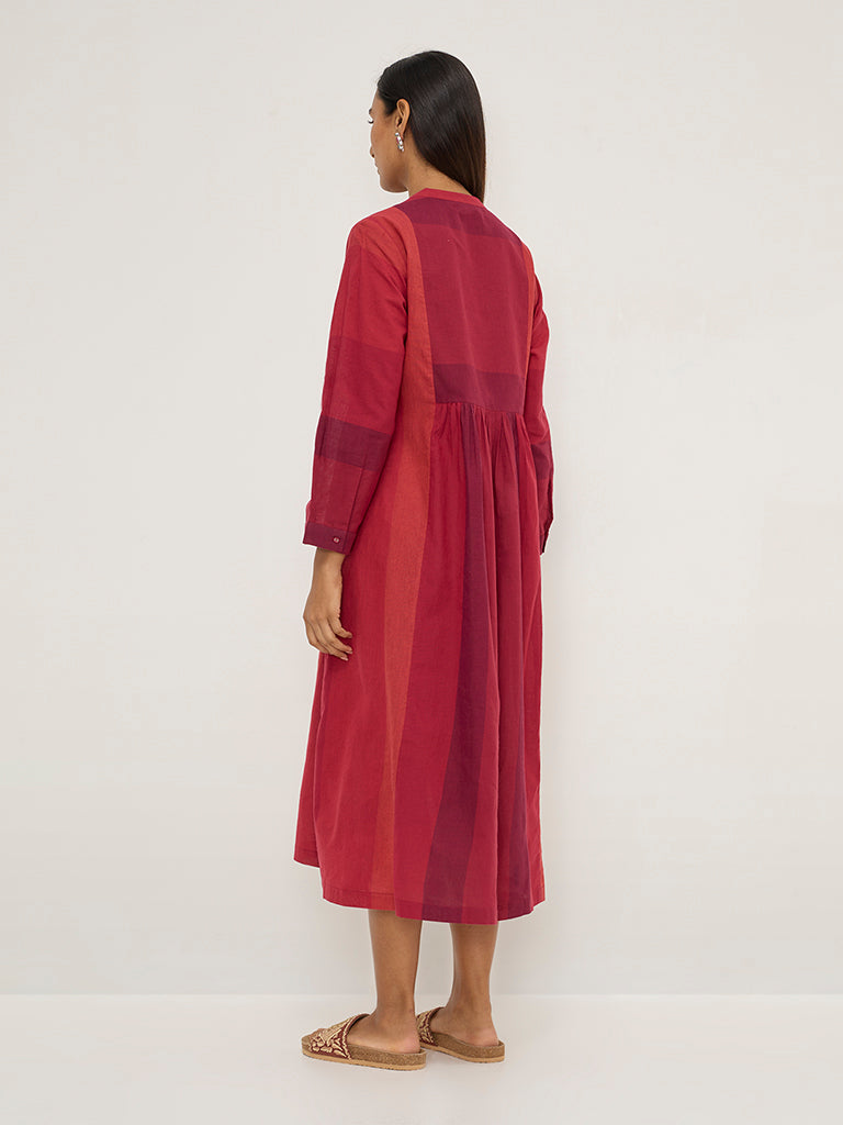 Utsa Red Colour-Blocked Fit-and-Flare Cotton Kurta