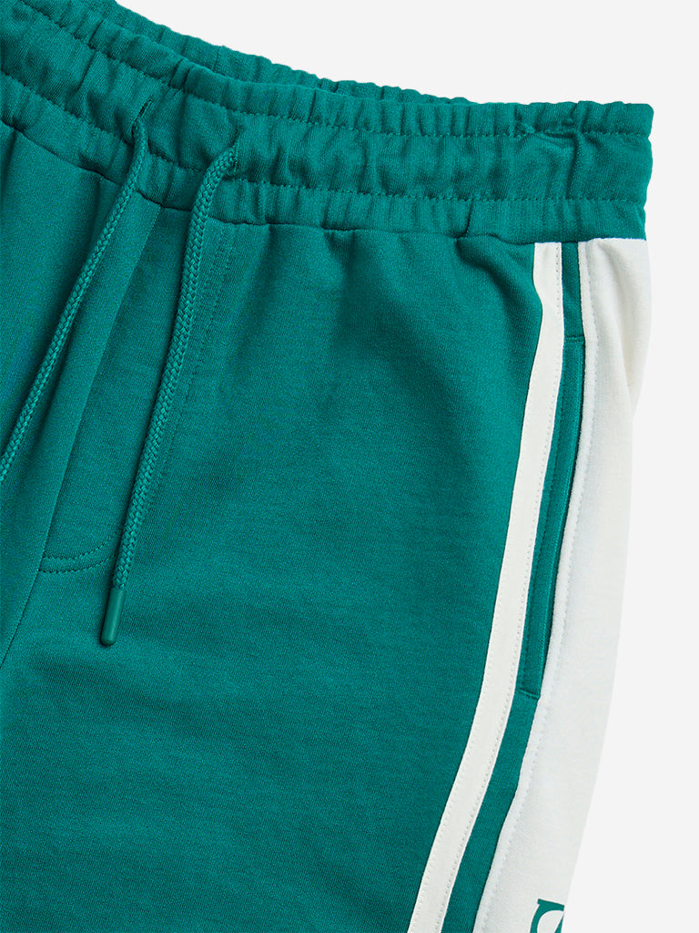 Westside Y&F Boy's Green Mid-Rise Cotton-Blend Track Pants for Casual Wear Zoomed View