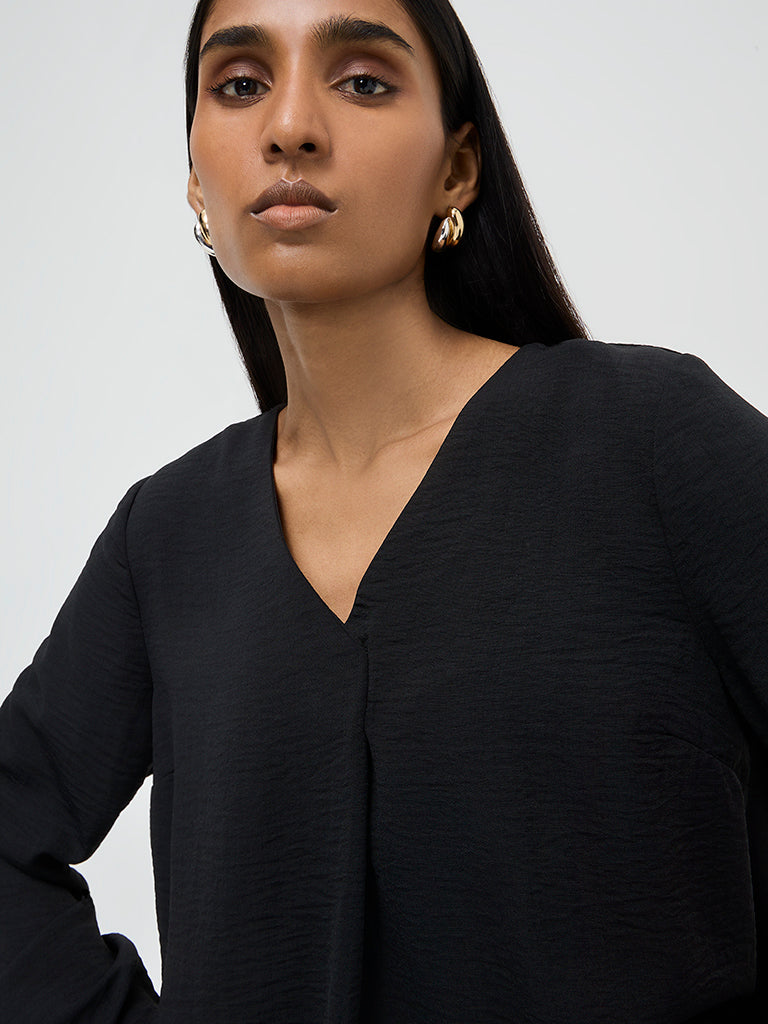 Wardrobe Black Crinkle Top