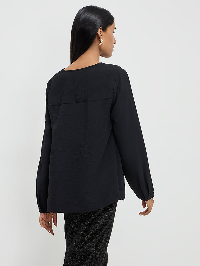 Wardrobe Black Crinkle Top