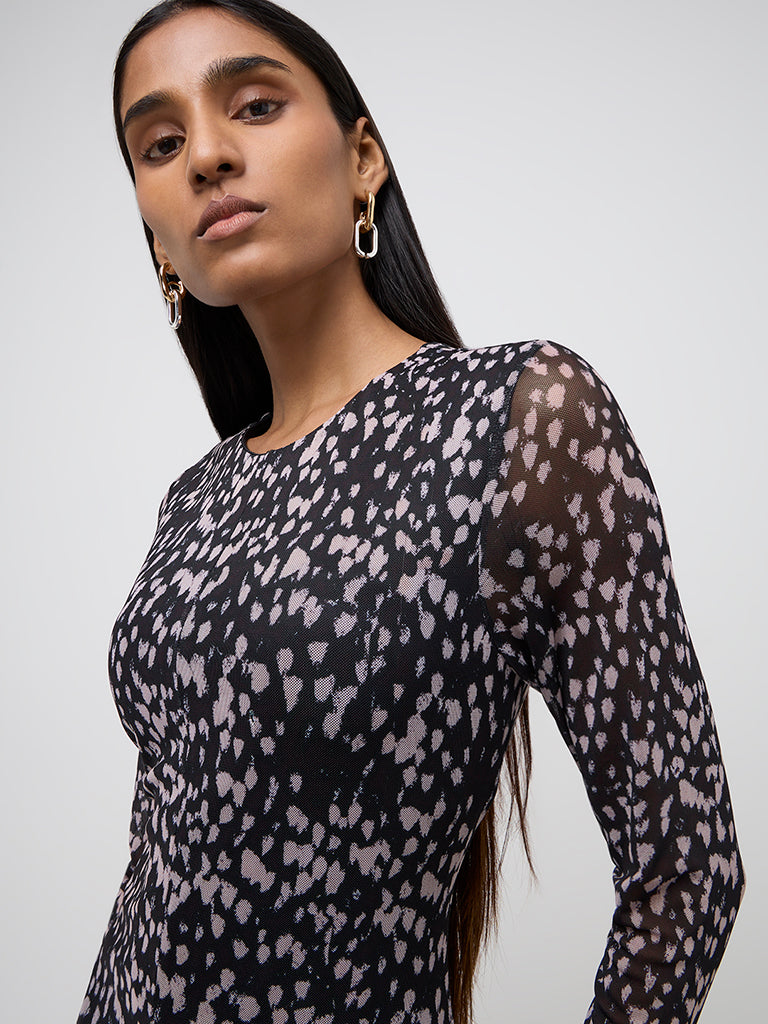 Wardrobe Black Abstract Design Straight Dress